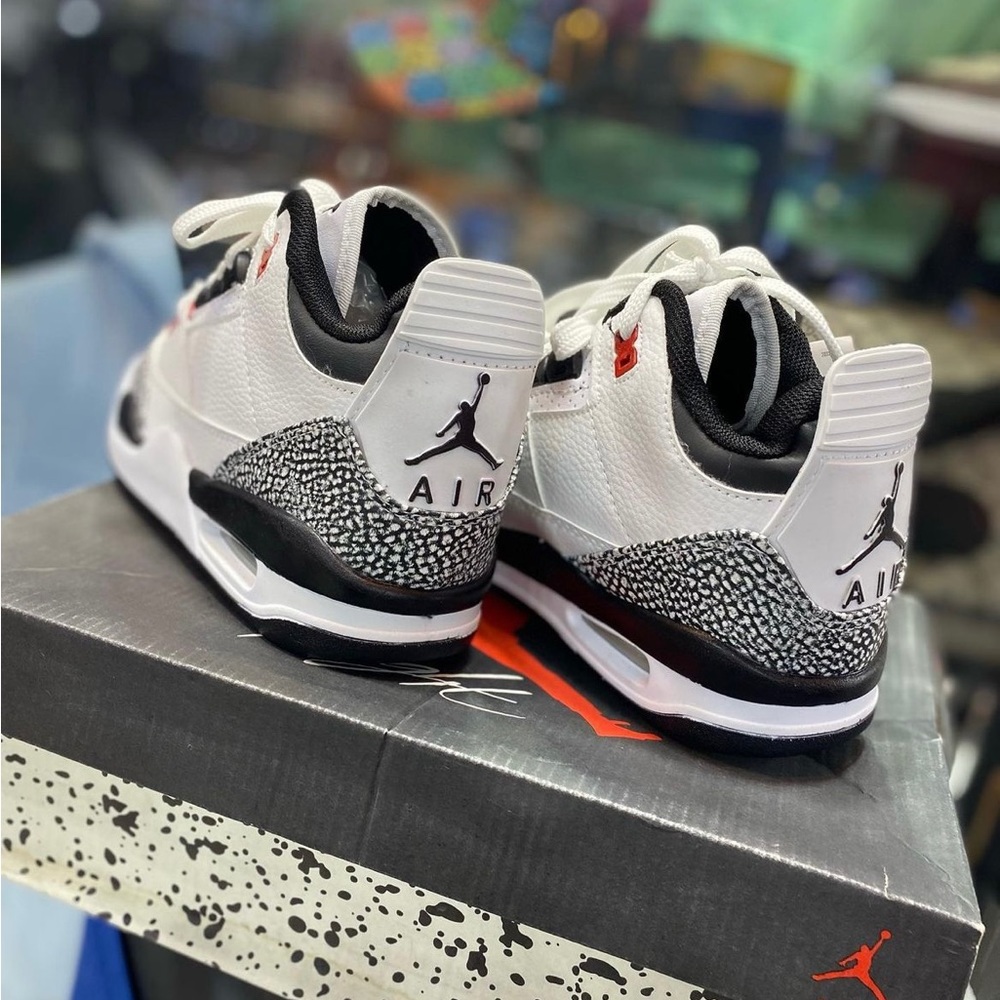 Size 10 1/2, great condition for this pair of Jordan’s price is very reasonable!
